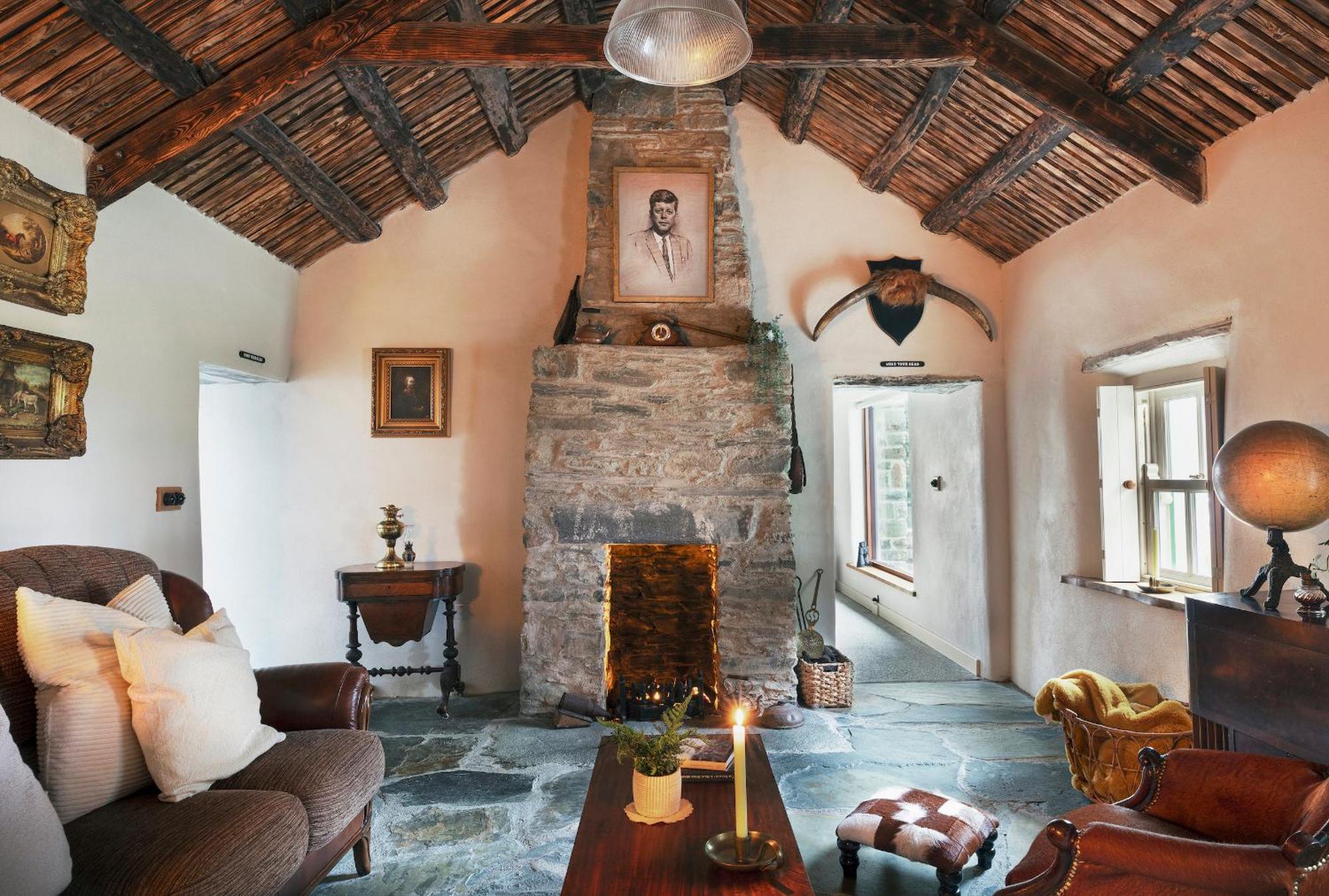 Secluded Thatched Cottage, Near Beaches & Hill Walking Rashenny Dış mekan fotoğraf