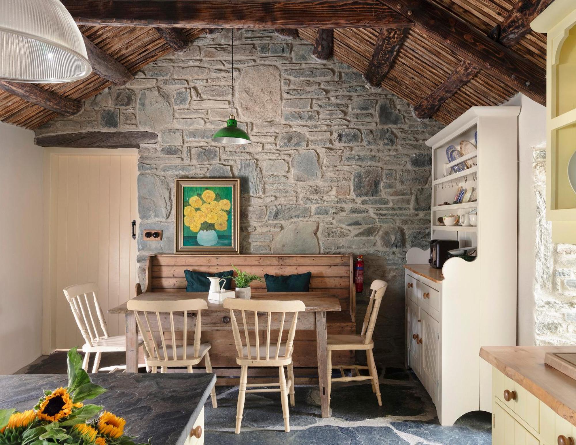 Secluded Thatched Cottage, Near Beaches & Hill Walking Rashenny Dış mekan fotoğraf